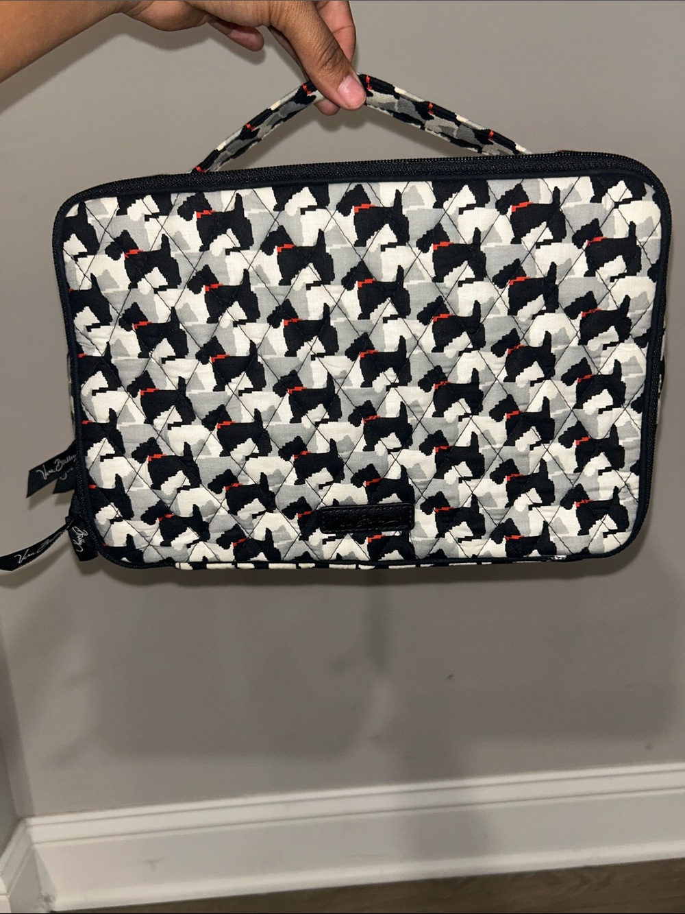 Vera Bradley white and black dog print - Picture 1 of 4